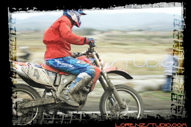 DSC01118bikes.jpg